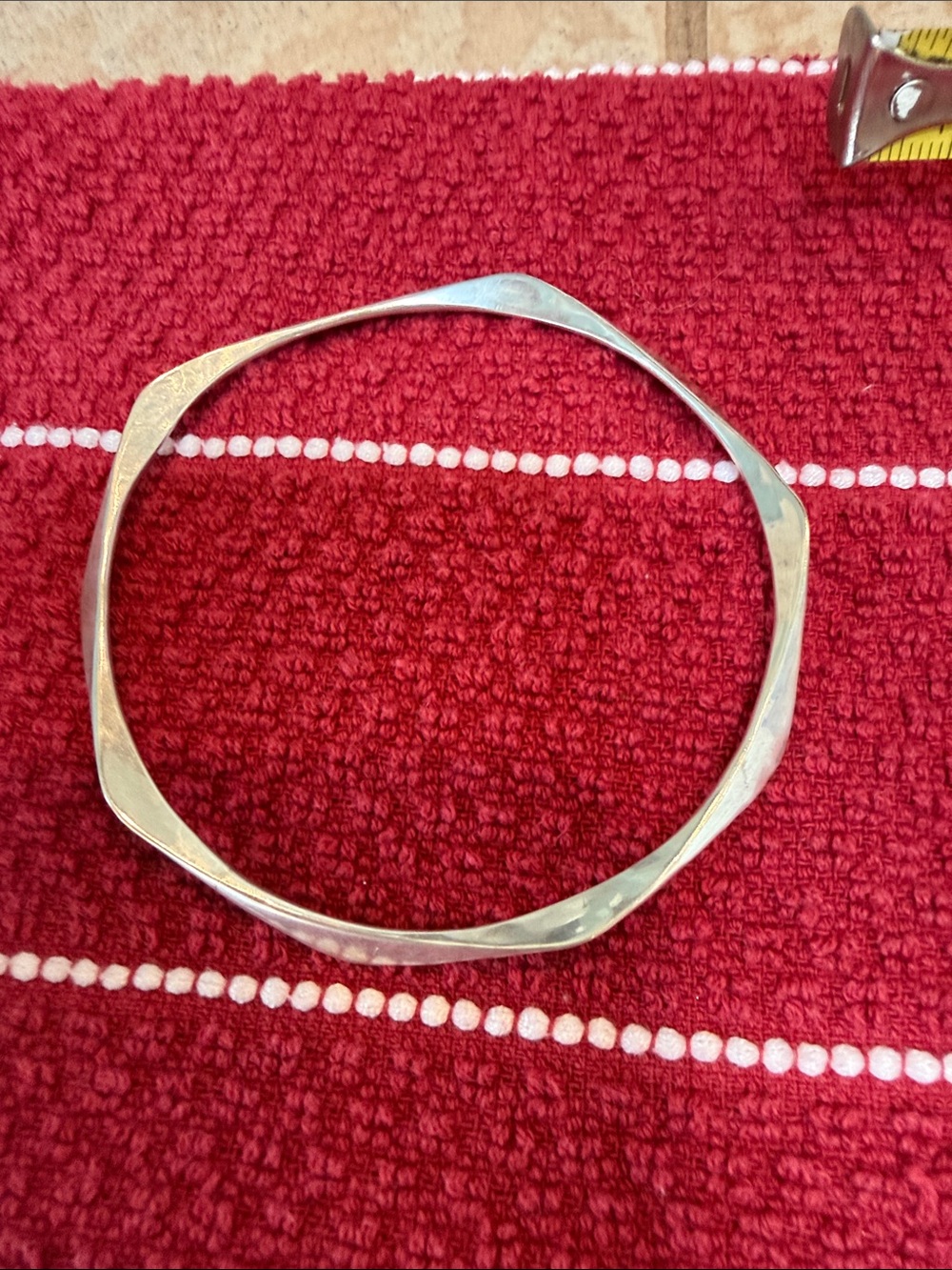 Silver Twisted Bangle Bracelet - Sleek Geometric Design